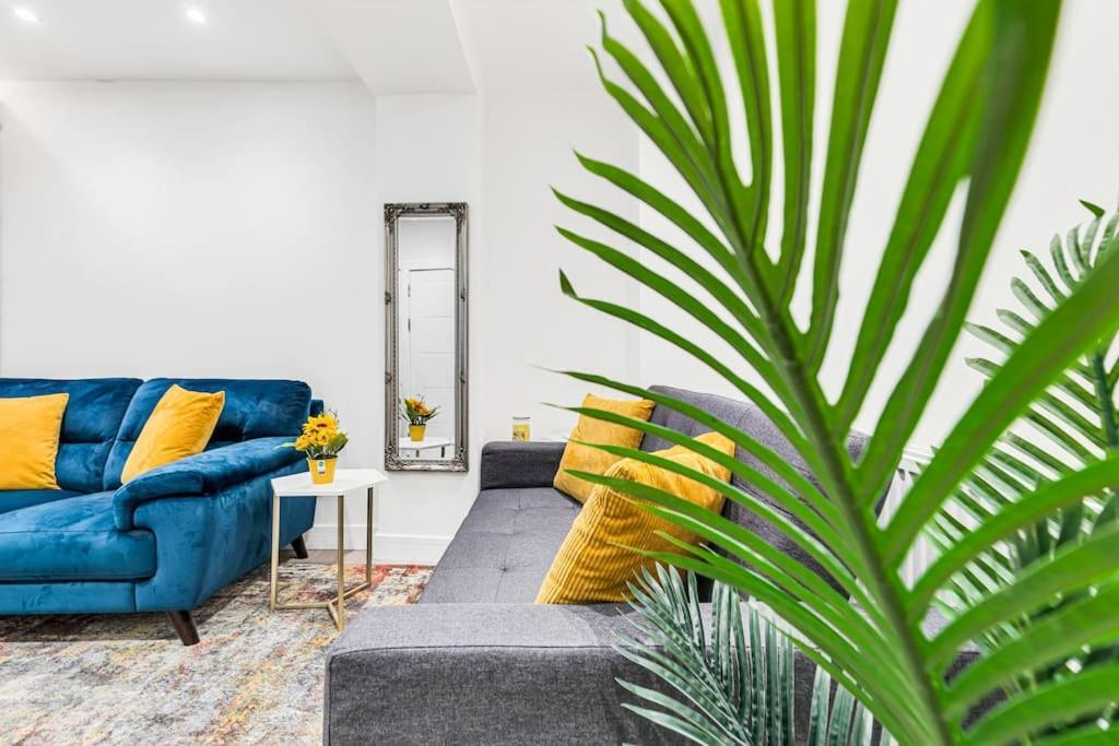 לונדון Luxstay Holland Park Apartment With Ac מראה חיצוני תמונה